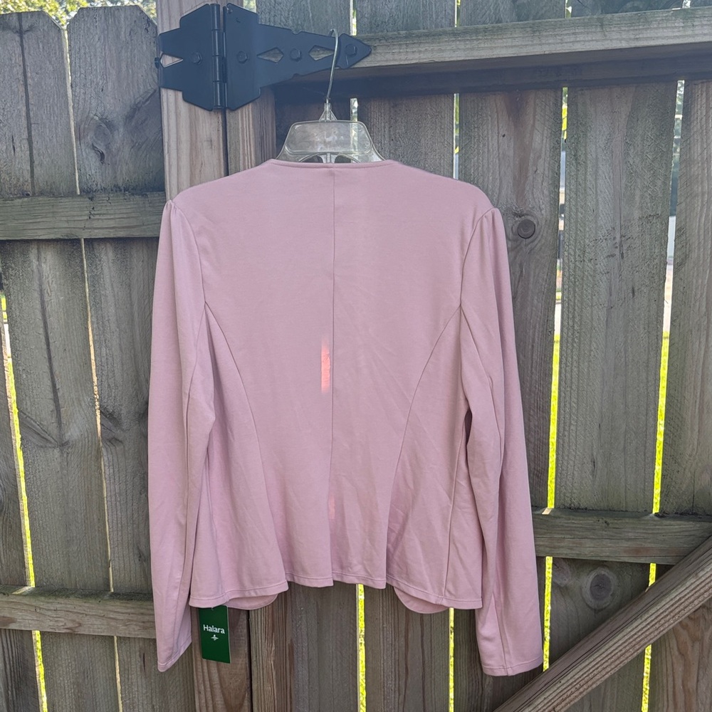 Elegant Pink Women's Blazer - Picture 4 of 8